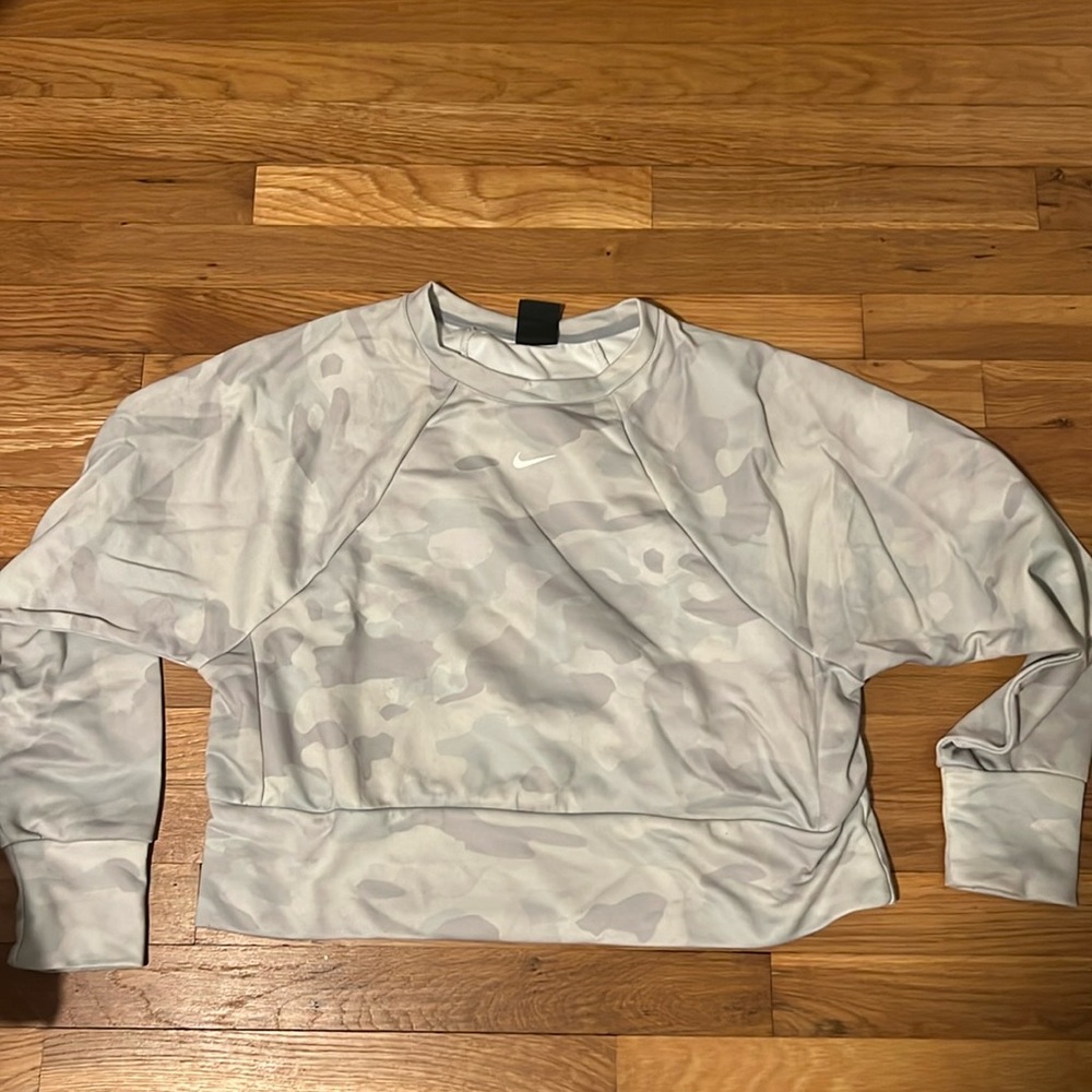 Nike cropped sweatshirt